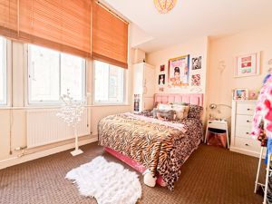 Photo 17- click for photo gallery